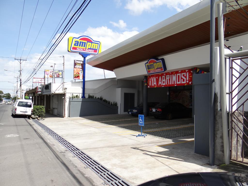 Maria'S Apartments Alajuela Exterior foto